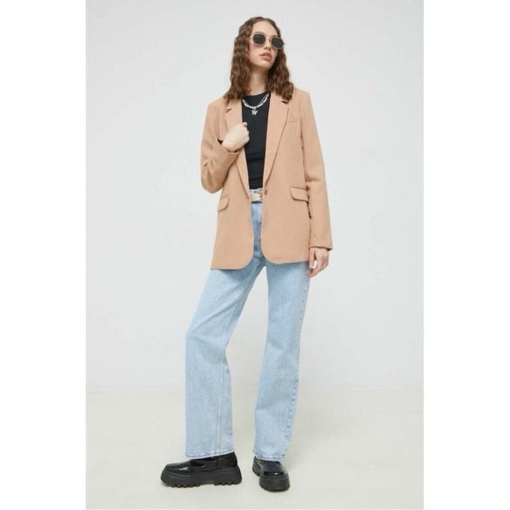Abercrombie & Fitch Light Tan Blazer